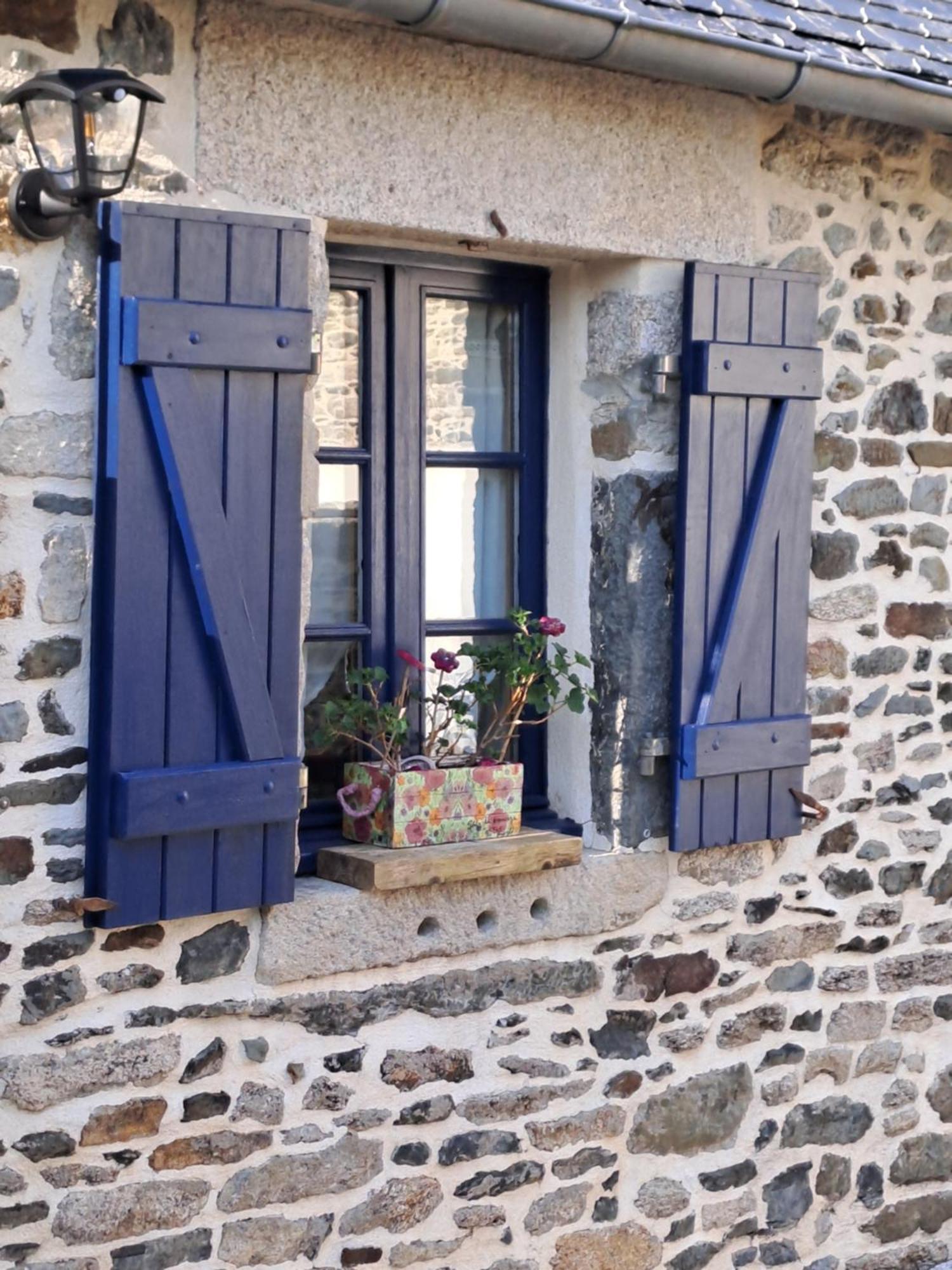 Vila Penty La Houssaye Pontivy Exteriér fotografie